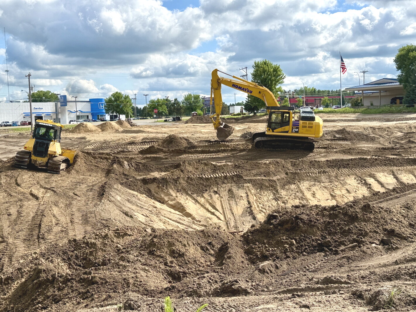 Biz Buzz: Site prep begins for 7 Brew in Baxter