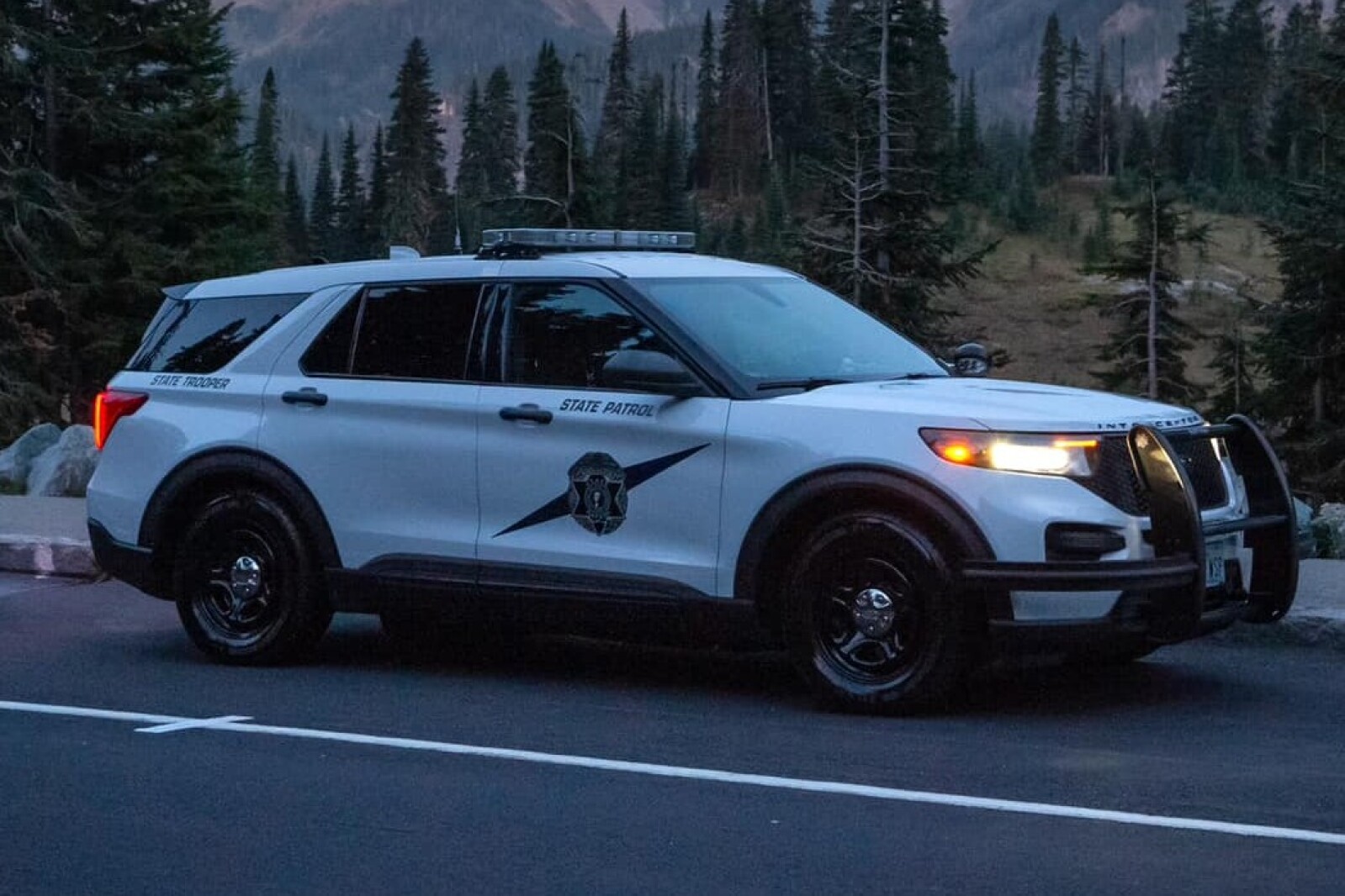 Washington State police identify South Dakotan killed in two-vehicle crash