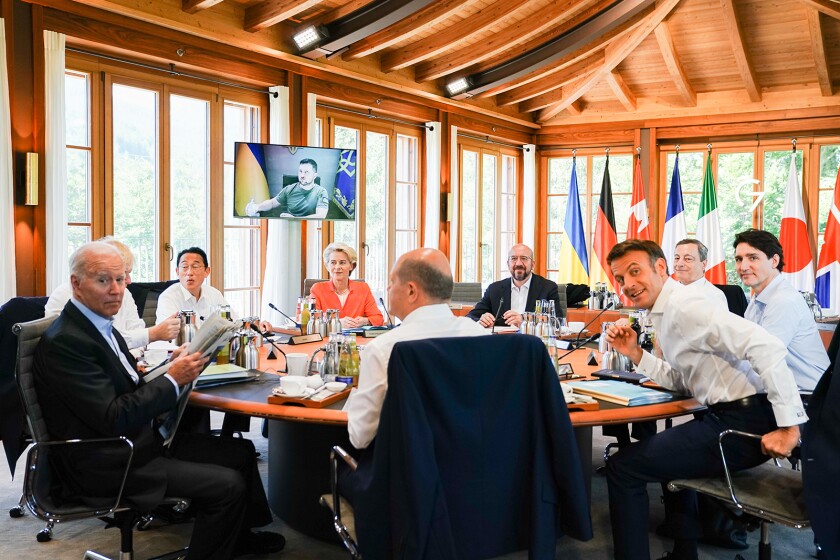 WORLD-NEWS-G7-UKRAINE-GET
