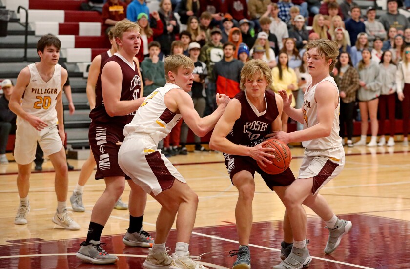 Crosby-Ironton boys basketball against Pillager.