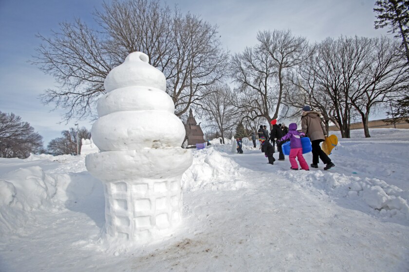 011821.F.FF.FROSTIVAL.SCULPTURE