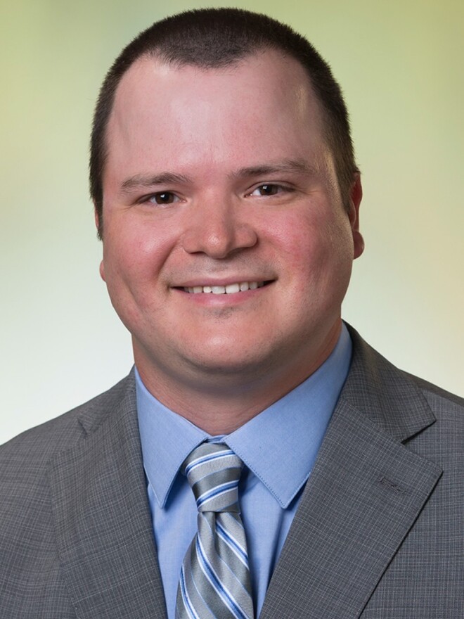 Essentia HealthDuluth Clinic orthopedic surgery specialist