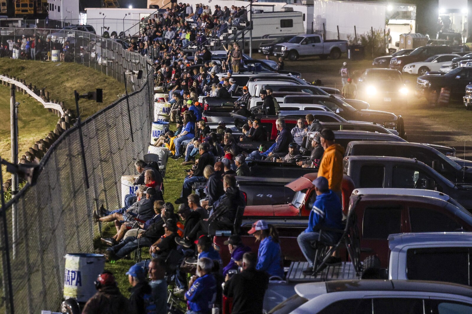 Pat Doar's last-lap pass wins Silver 1000 - Duluth News Tribune | News ...