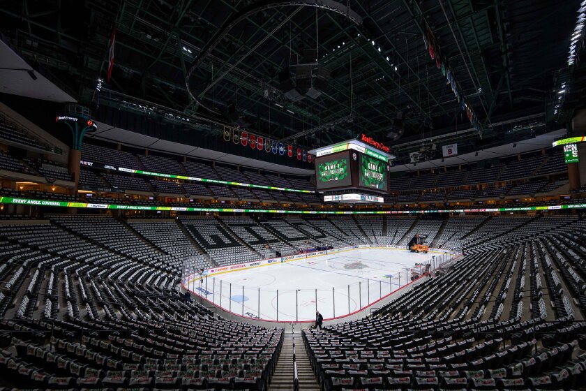 Minnesota Wild Rumored for NHL Stadium Series; Hockey Day - SB Nation  College Hockey