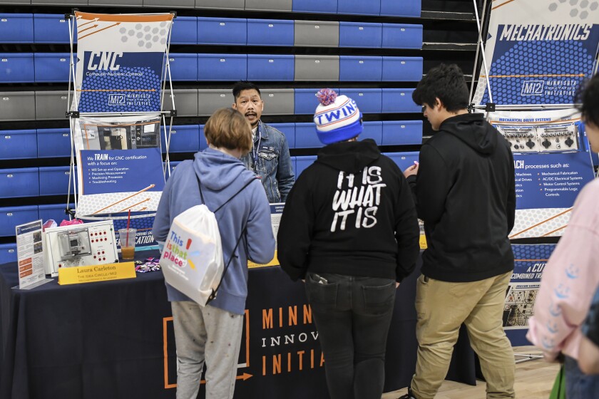 041322.N.BP.CAREERFAIR - 8.jpg