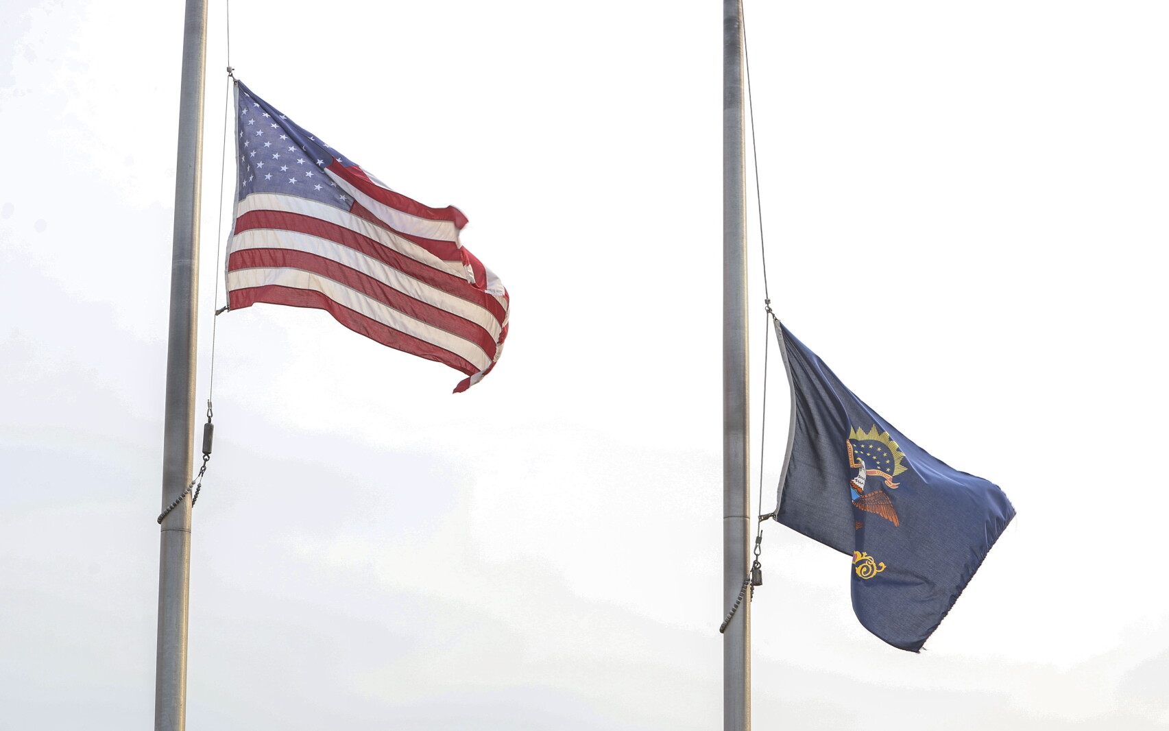 Governor orders half-staff flags for national Peace Officers Memorial ...