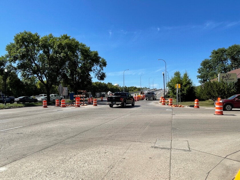 DeMers overpass.jpg