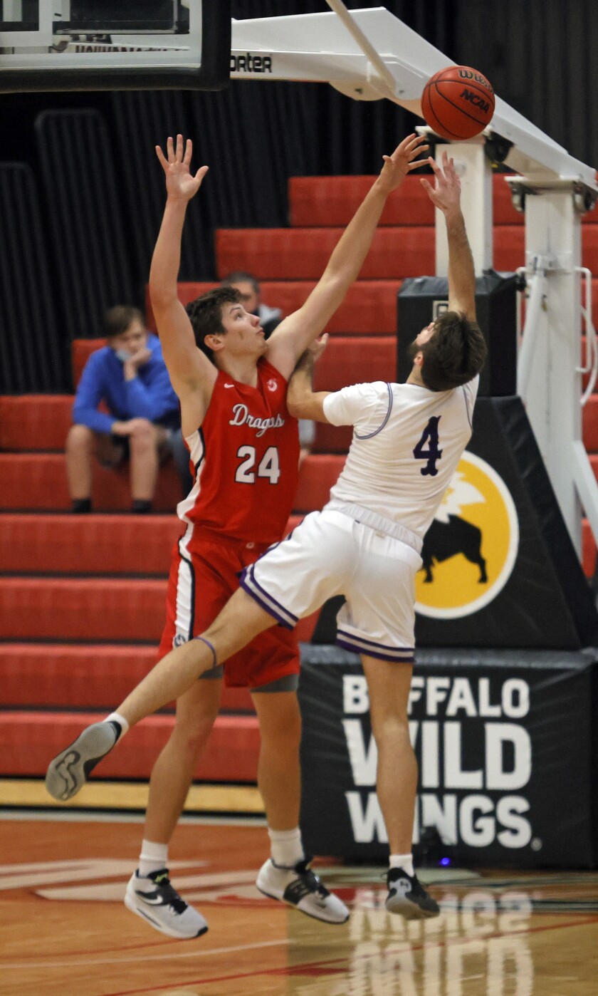 112821.s.ff.DragonsMBB.06.jpg