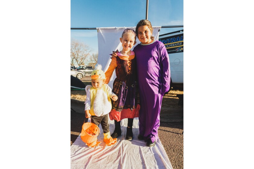 trunk-or-treat-101.jpg