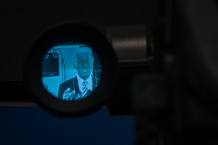 113021-BIDEN-VISIT-DAKOTA-COUNTY-03010.jpg