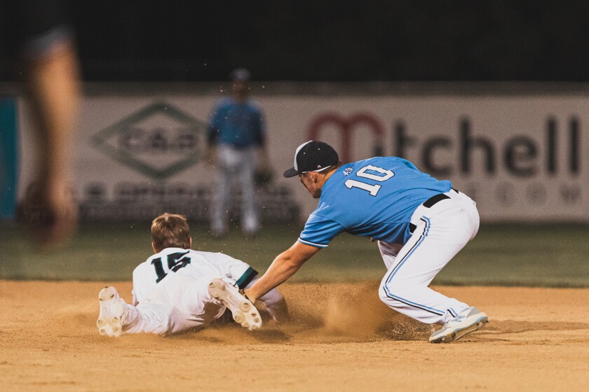 8-5-22StateAmateurBaseballDimock-EmeryvHartford-Humboldt-36.jpg
