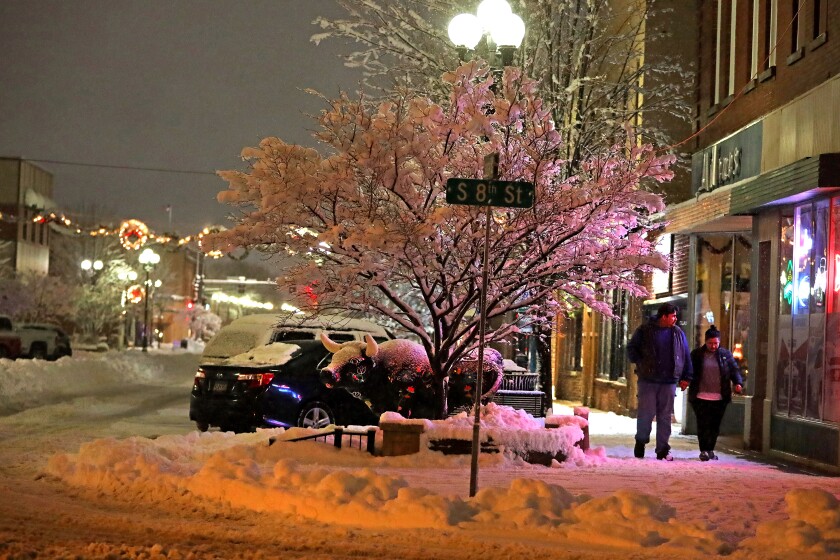 Neve à noite