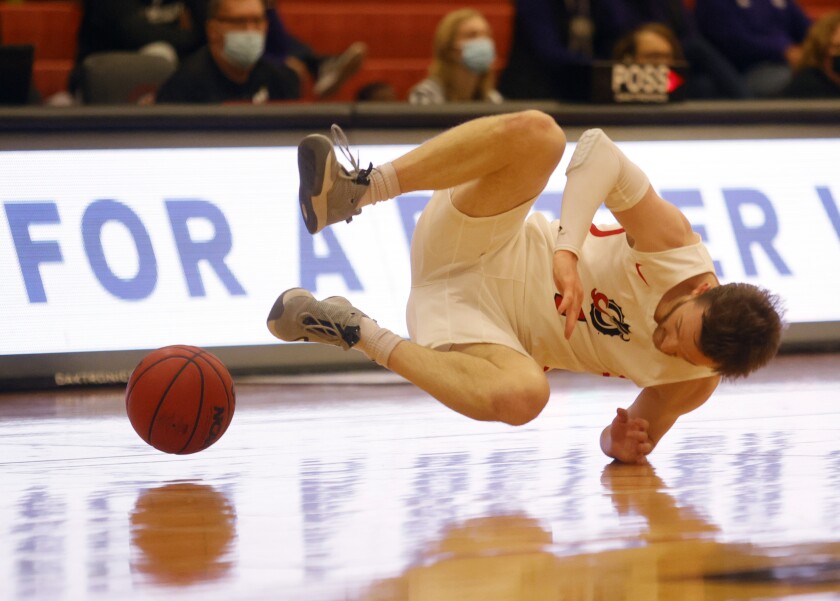 112721.s.ff.DragonsMBB.09.jpg