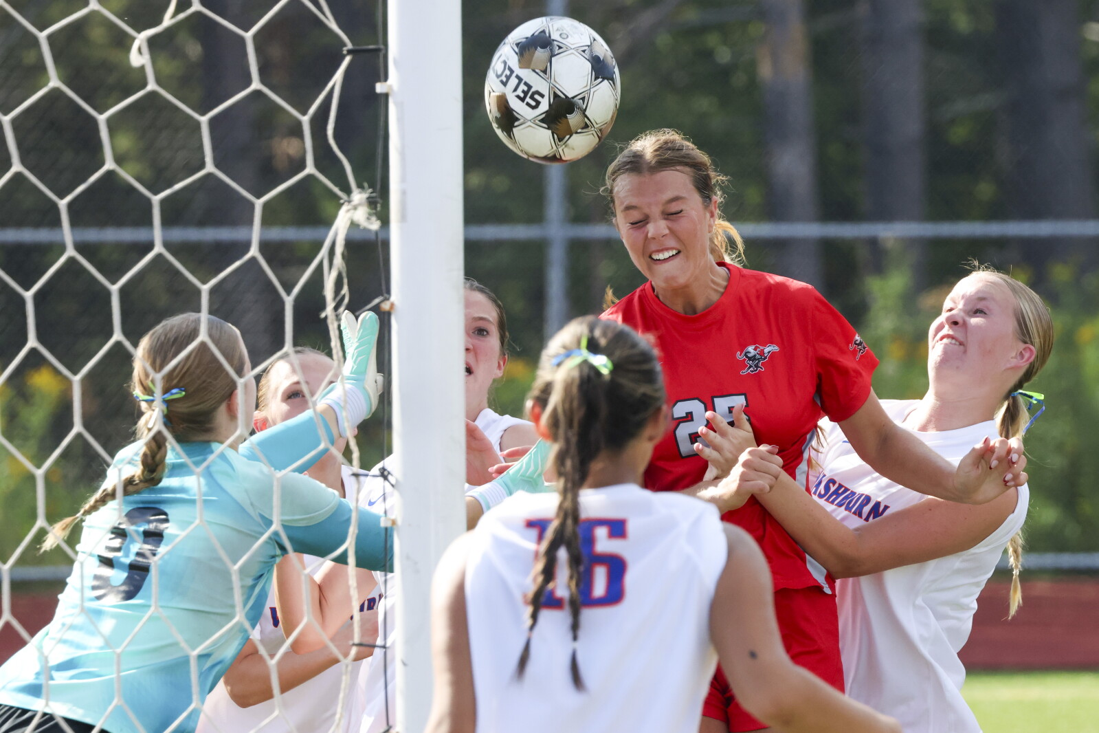 Duluth East girls soccer finds ‘calming influence’ in slow start