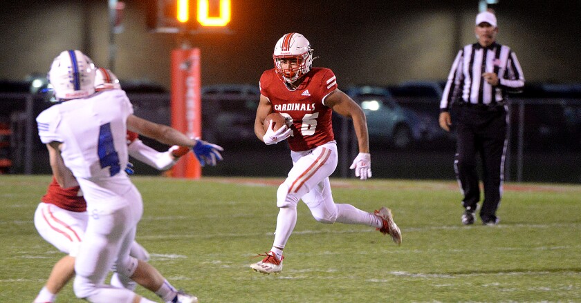 Willmar sophomore running back Ramero Treviño looks to break to the outside during a rushing attempt in a Week 4 game against Sartell on Friday, Sept. 24, 2021 at Hodapp Field in Willmar.