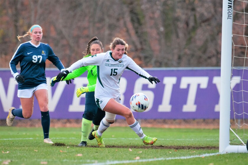 WOMEN'S SOCCER: Allyson Smith’s 30th career assist gets her into ...