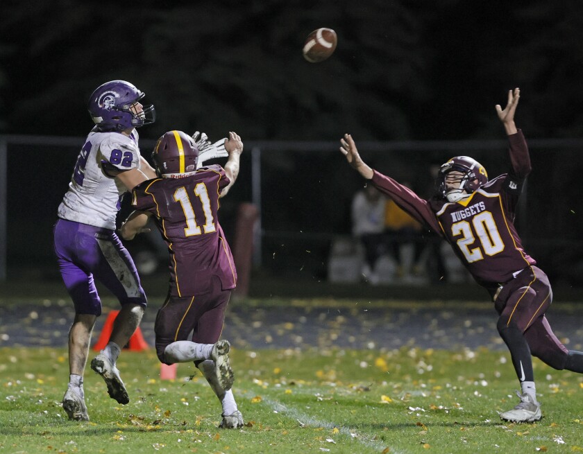 102120.s.ff.hawleyfb.02.jpg