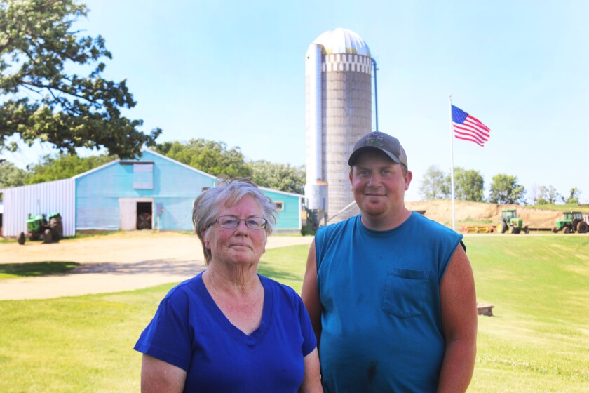 062920.AG.FlagsonFarms02.jpg