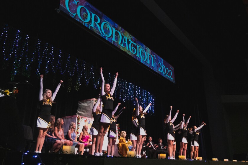9-19-22HomecomingCoronation-27.jpg