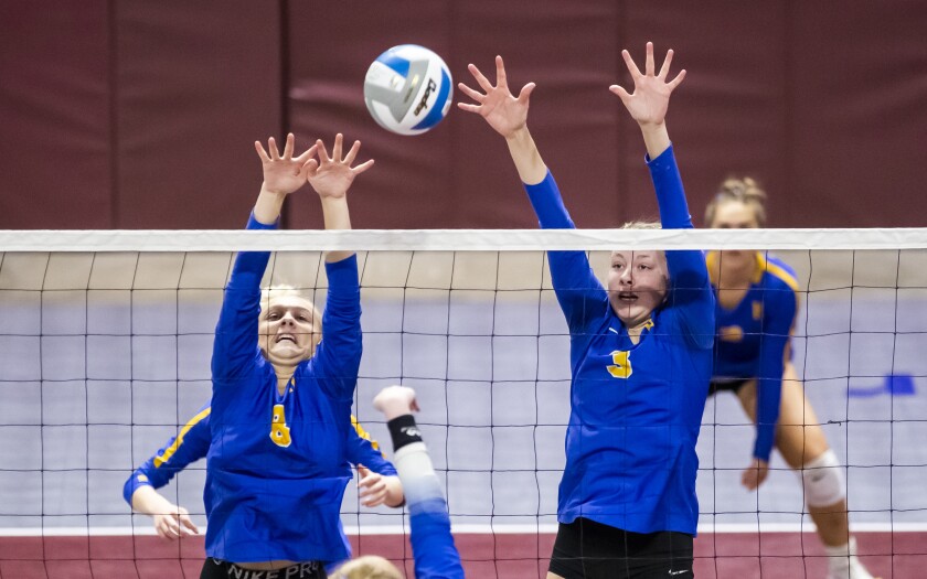 103021-mc-hayfield-vb-8439.jpg