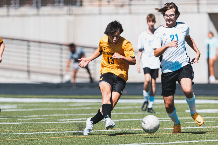 9-3-22BoyScoccerMitchellvsDouglas-9.jpg