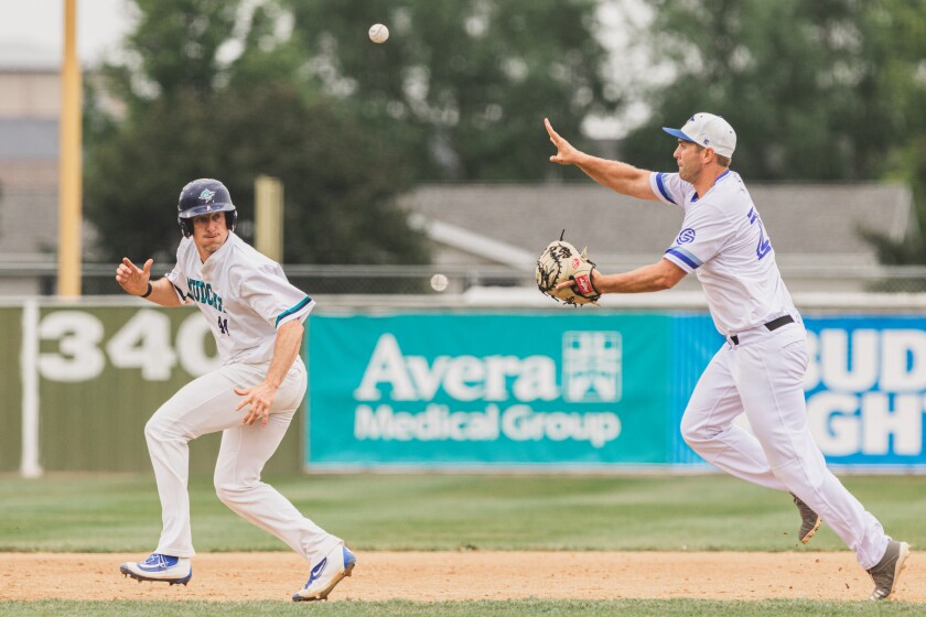 8-14-22StateAmateurBaseballChampionshipGarretsonvsDellRapids-73.jpg