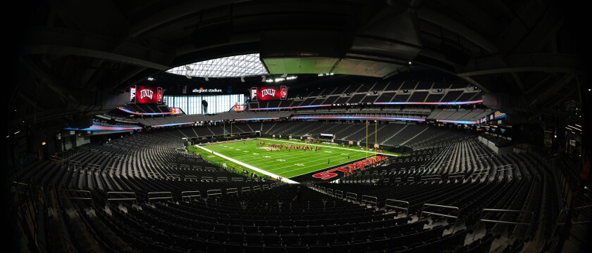 UNLV スタジアム.jpg