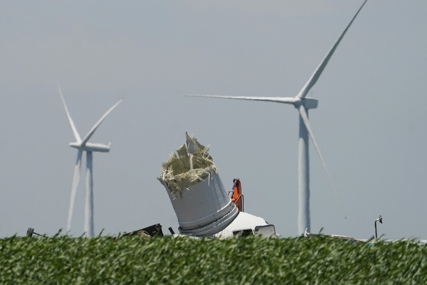 Relocating Windmill Despite recycling efforts, many older wind turbine blades still end up ...
