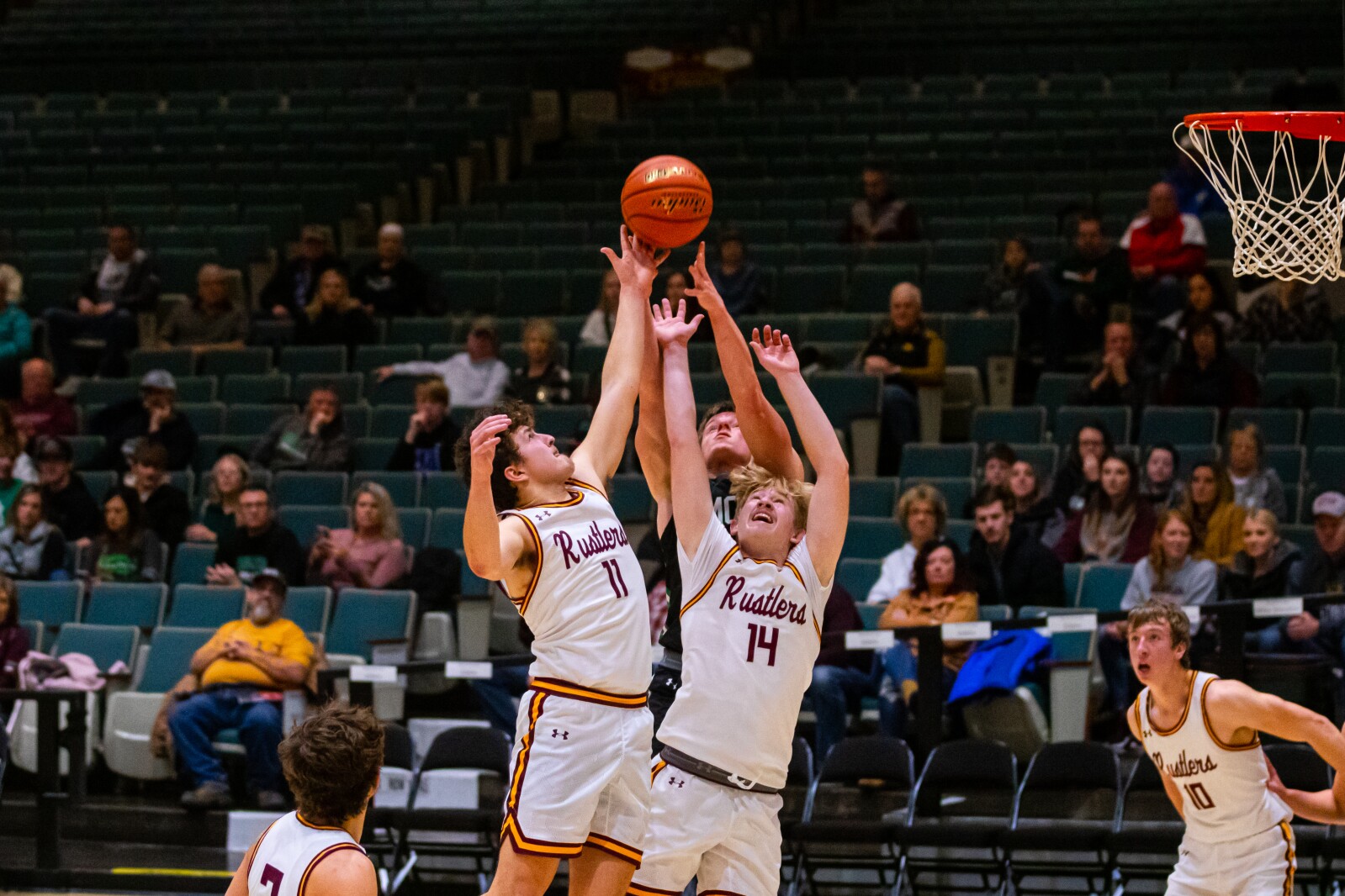 12-28-22HoopCityClassicEthanvsMCM-29.jpg