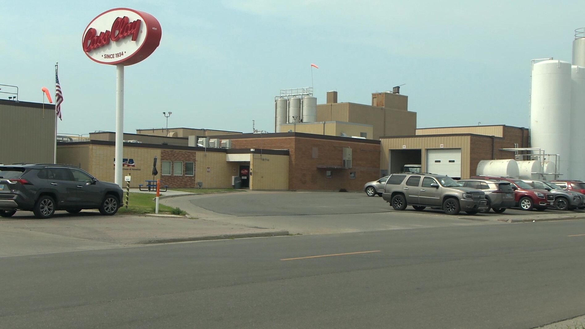 Cass-Clay Creamery, union return to bargaining talks