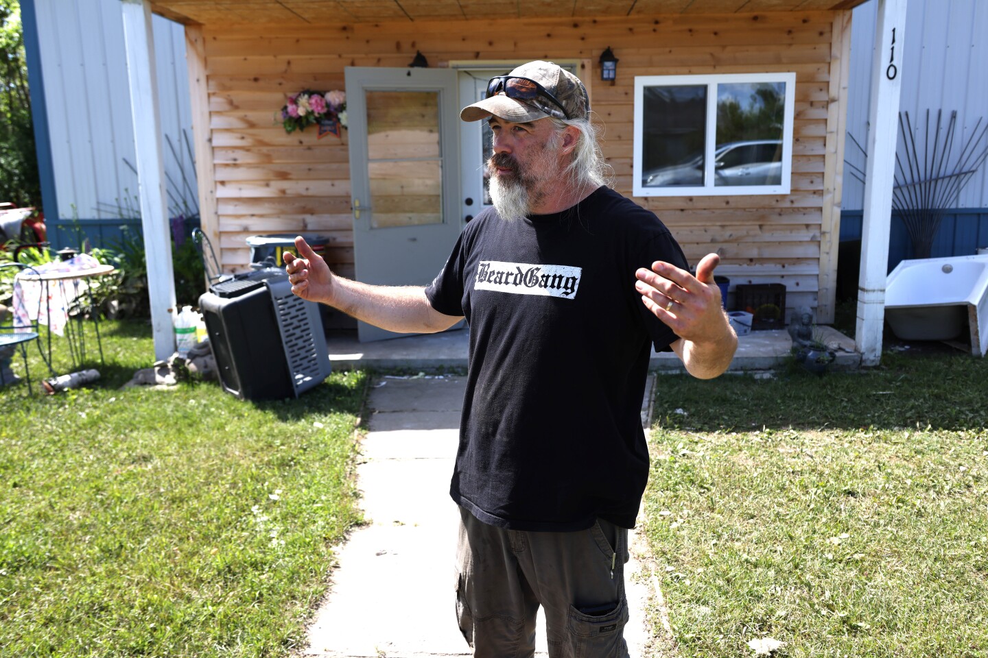Man describes flooding at his house