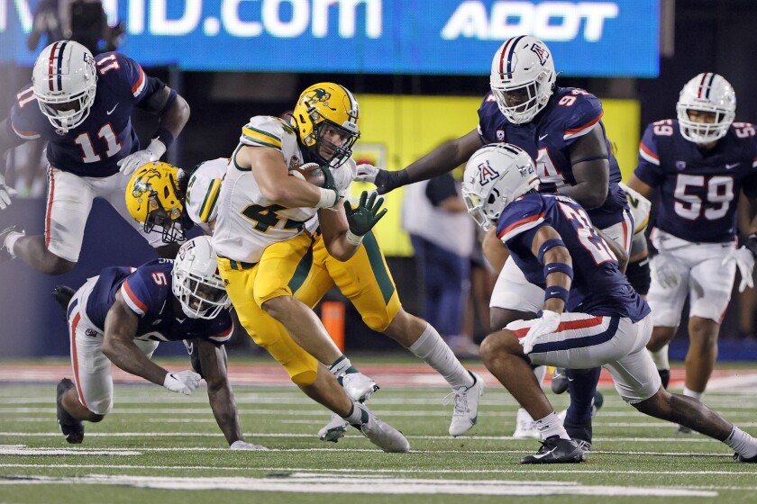 Arizona knocks off Bison to end NDSU's winning streak against FBS