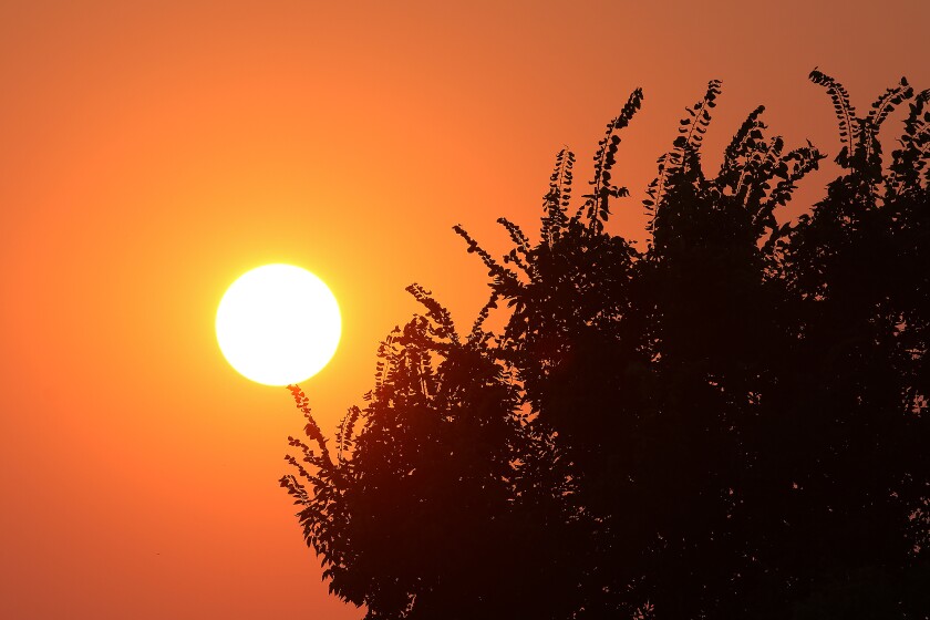 smoke haze sunset 090622.jpg
