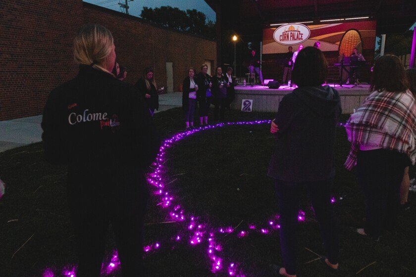 10-3-22CandleLightVigil-12.jpg