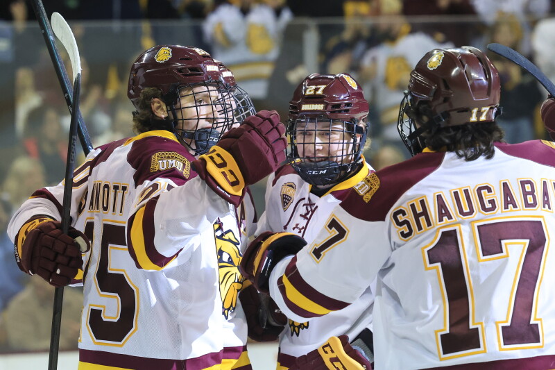 UMD Bulldogs Men’s Hockey Eyes Continued Success with Strong Core for 2026-27 Season