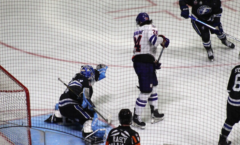 Youngstown captain Shane Lachance helps lead the Phantoms to the top ...