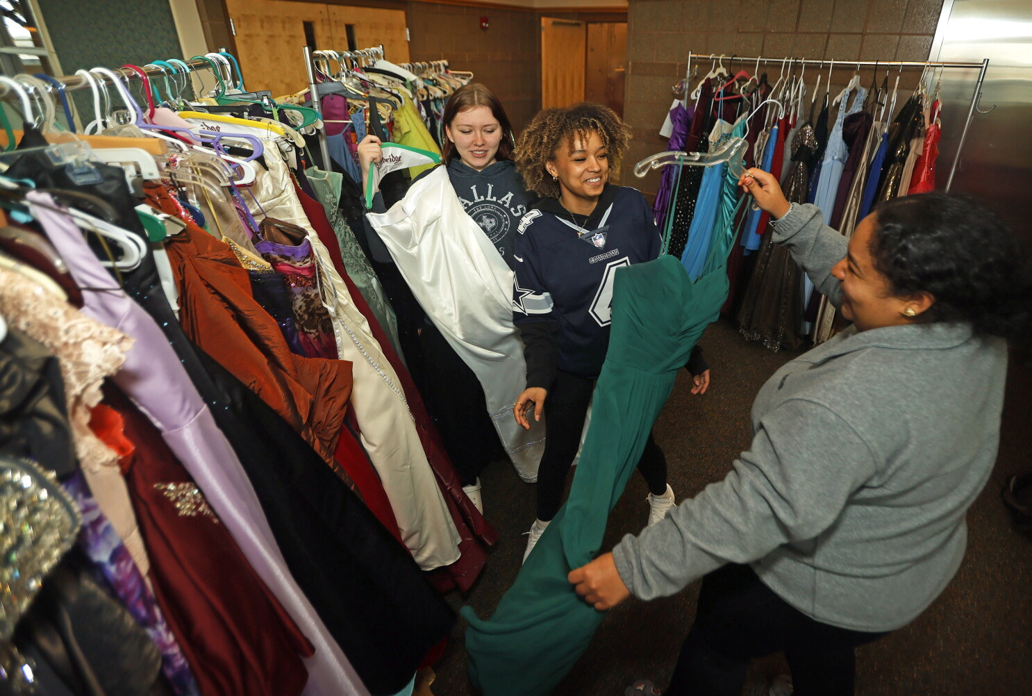 Need a prom dress and can't afford one? Sheyenne Prom Shop will offer free formal 'fits for area students - InForum | Fargo, Moorhead and West Fargo news, weather and sports Need a prom dress and can't afford one? Sheyenne Prom Shop will offer free formal 'fits for area students - InForum | Fargo, Moorhead and West Fargo news, weather and sports