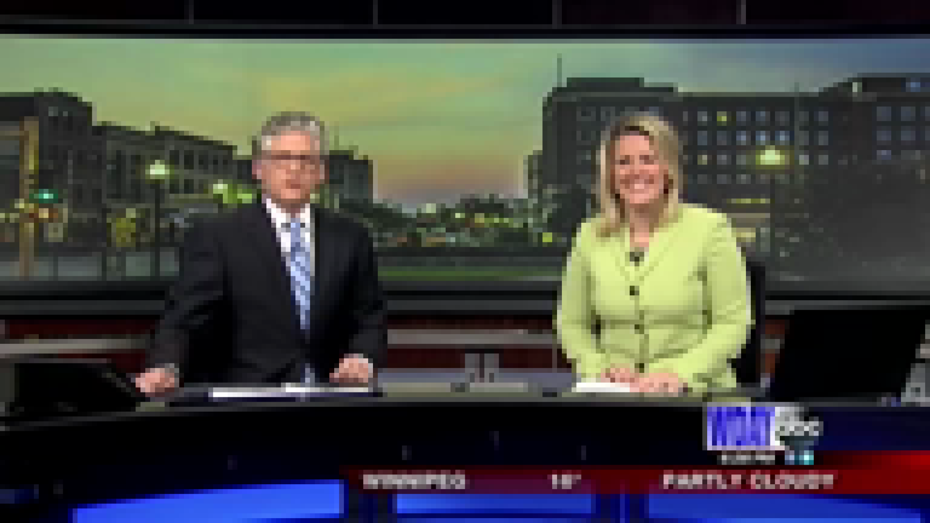 Wway Reporters WDAY Anchors read to Fargo elementary students - InForum | Fargo ...