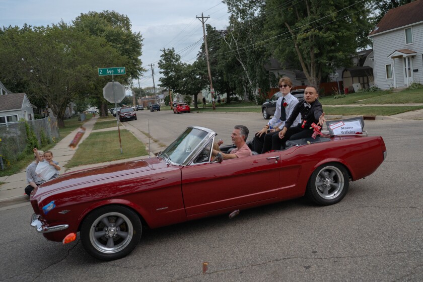 John Marshall High School Homecoming Parade