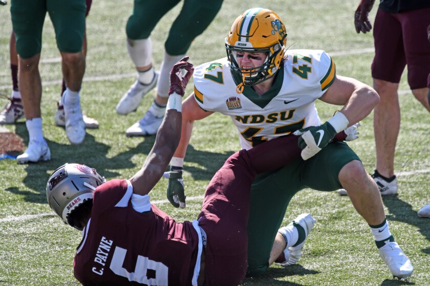 030721.S.FF.NDSUfootball.06.jpg