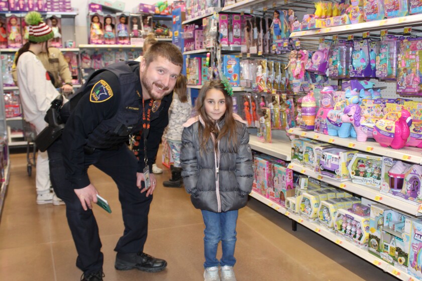 Kids go holiday shopping with local heroes - Park Rapids Enterprise ...