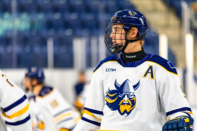Hallock Residents Prepare to Support Hennen Brothers at Exhibition Hockey Game