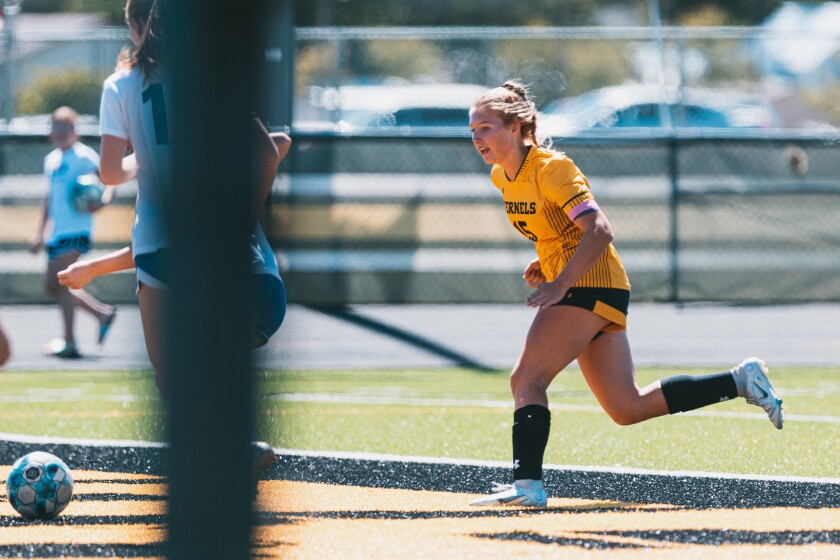 9-3-22GirlsScoccerMitchellvsDouglas-3.jpg