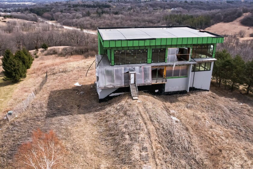 Drone - 2630 Wild Rose Lane SW