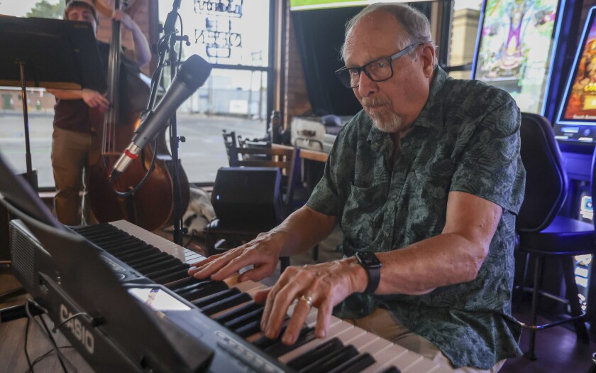 101425.F.FF.JOHNDIFIORE.4