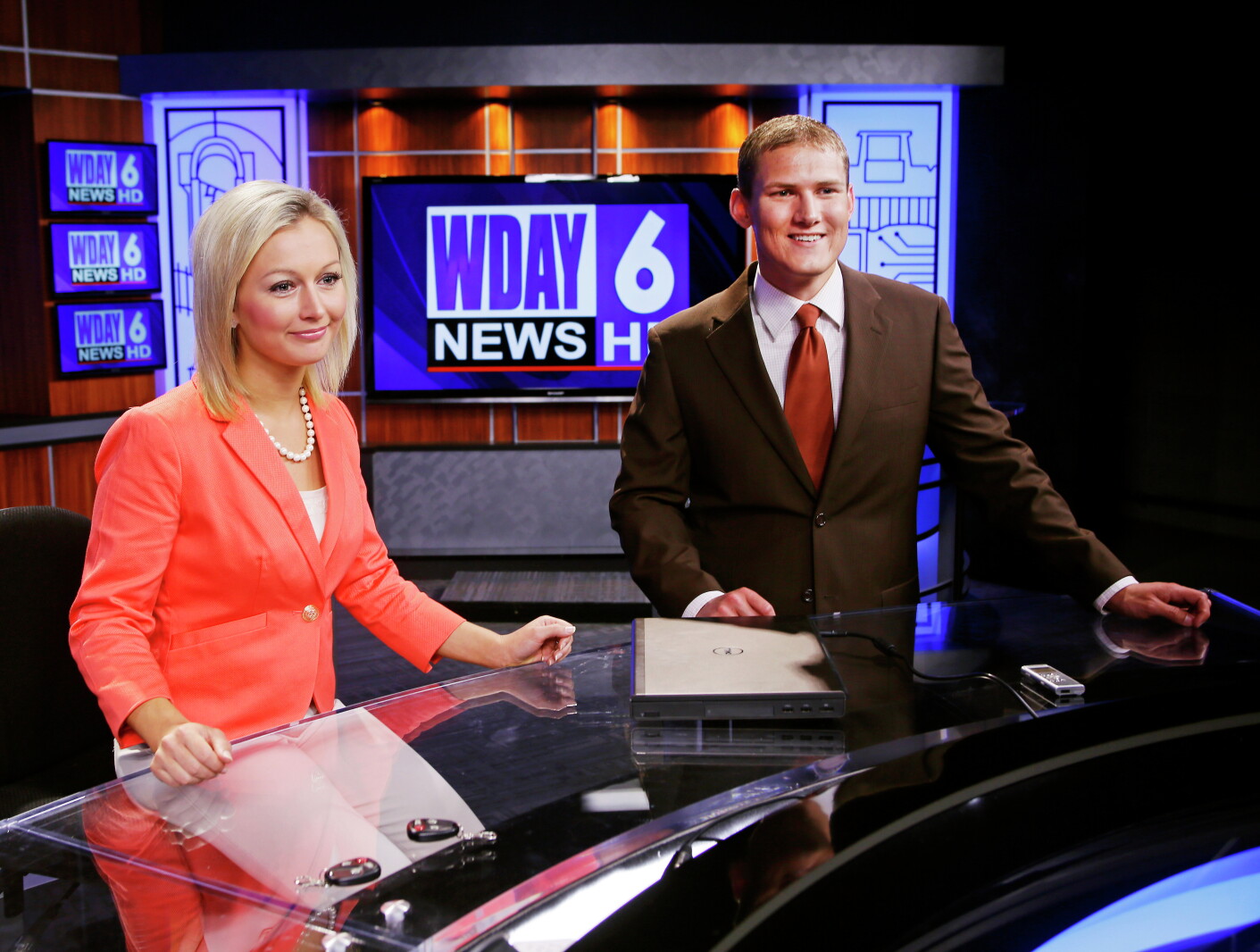Wway Reporters WDAY's Mr. and Mrs.: Husband-wife team anchors weekend news - InForum ...