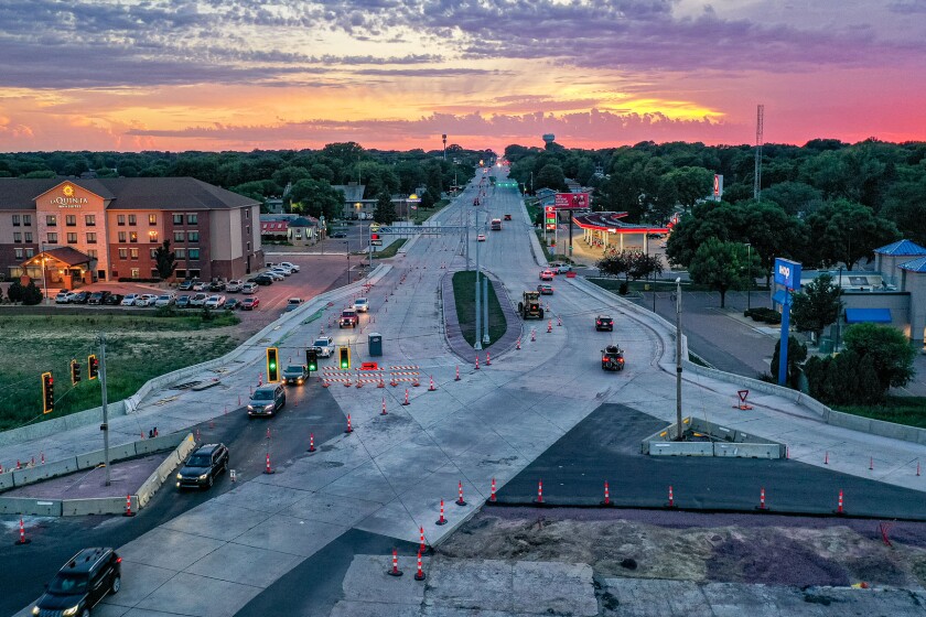 41st Street exit bridge and expansion on schedule with lane exit 41st Street exit bridge and expansion on schedule with lane exit
