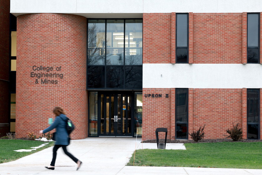 Und Engineering Sign UND College of Engineering and Mines hits enrollment high - Grand Forks ...