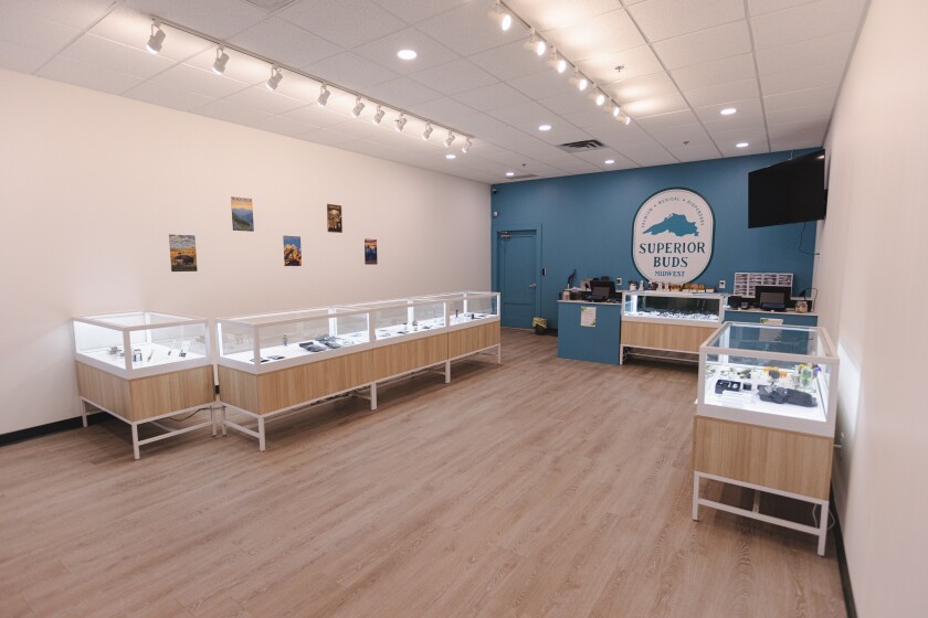 5-16-23SuperiorBudsDispensary-6.jpg