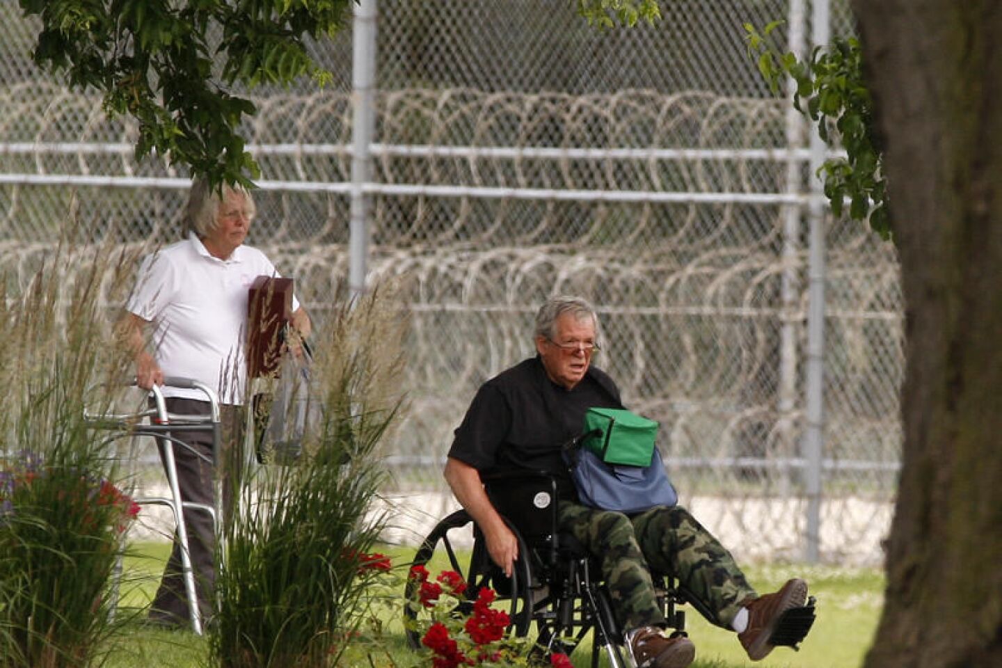 Hastert checks into FMC to serve sentence Post Bulletin Rochester
